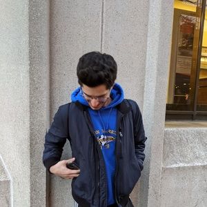 Meet your Posher, Aaron